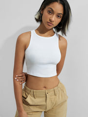 Kurzes Basic-Tanktop aus Strick
