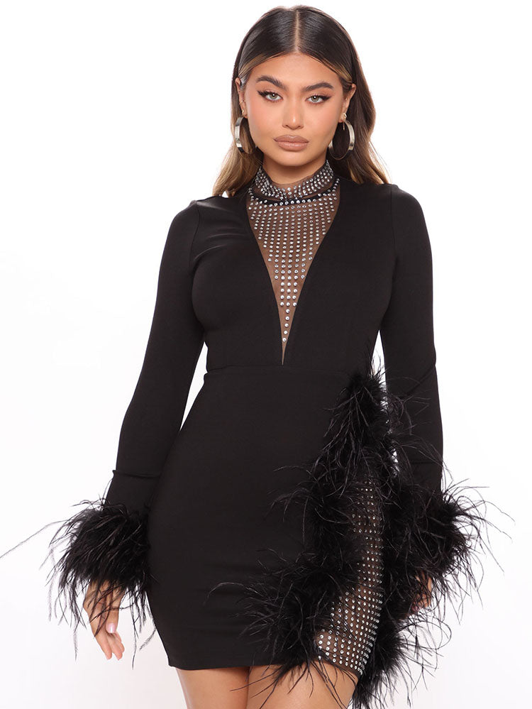 Minikleid mit Strass-Feder