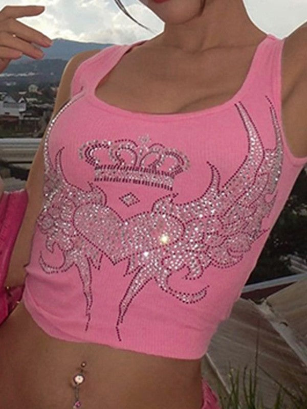 Geripptes kurzes Tanktop mit Strass- und Herz-Anhänger