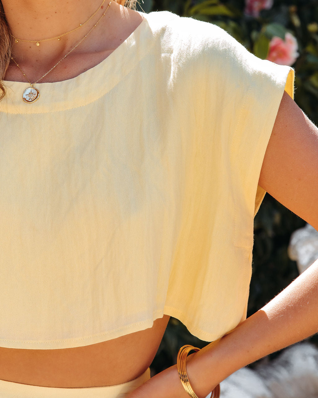 Veronica – Gewebtes Crop-Top – Gelb