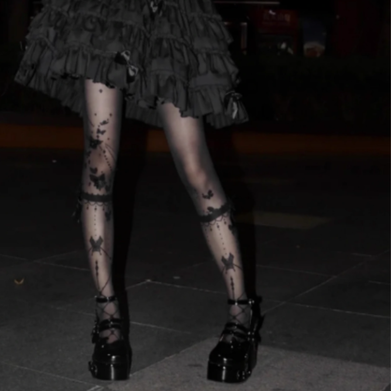 Latform Heels