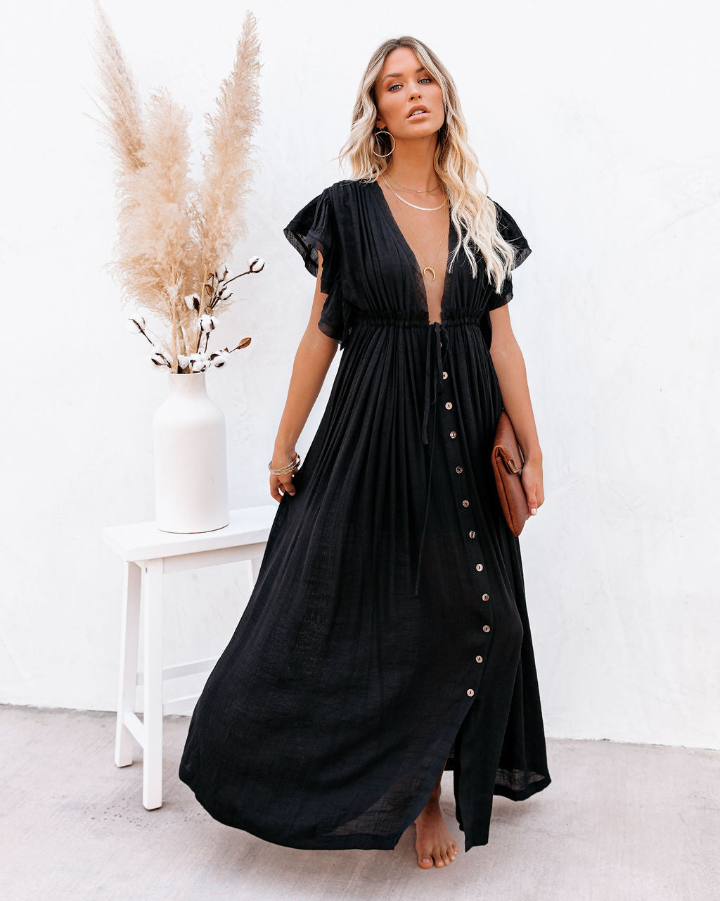 Anika Maxikleid mit Knopfleiste und Rüschen, Taschen - Schwarz