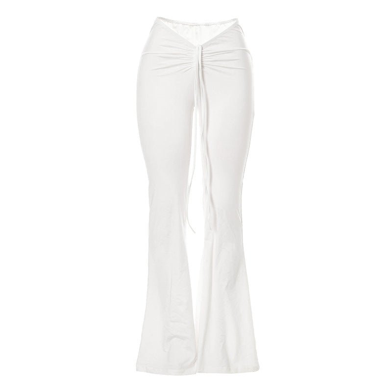 Plissierte Hose mit weitem Bein und niedriger Taille