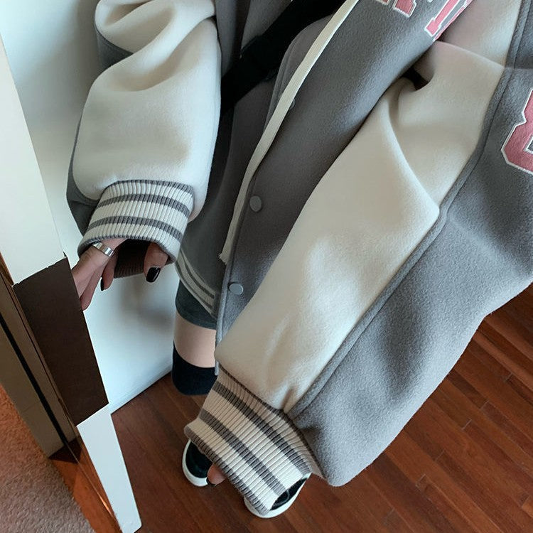 Wattierte Collegejacke im Vintage-Stil mit Logo-Stickerei