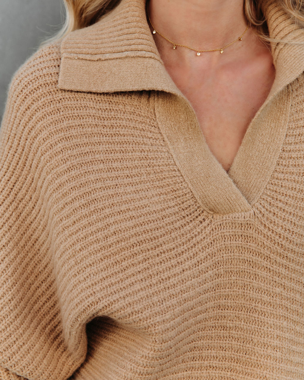 Beatrix Strickpullover mit Kragen - Hellbraun