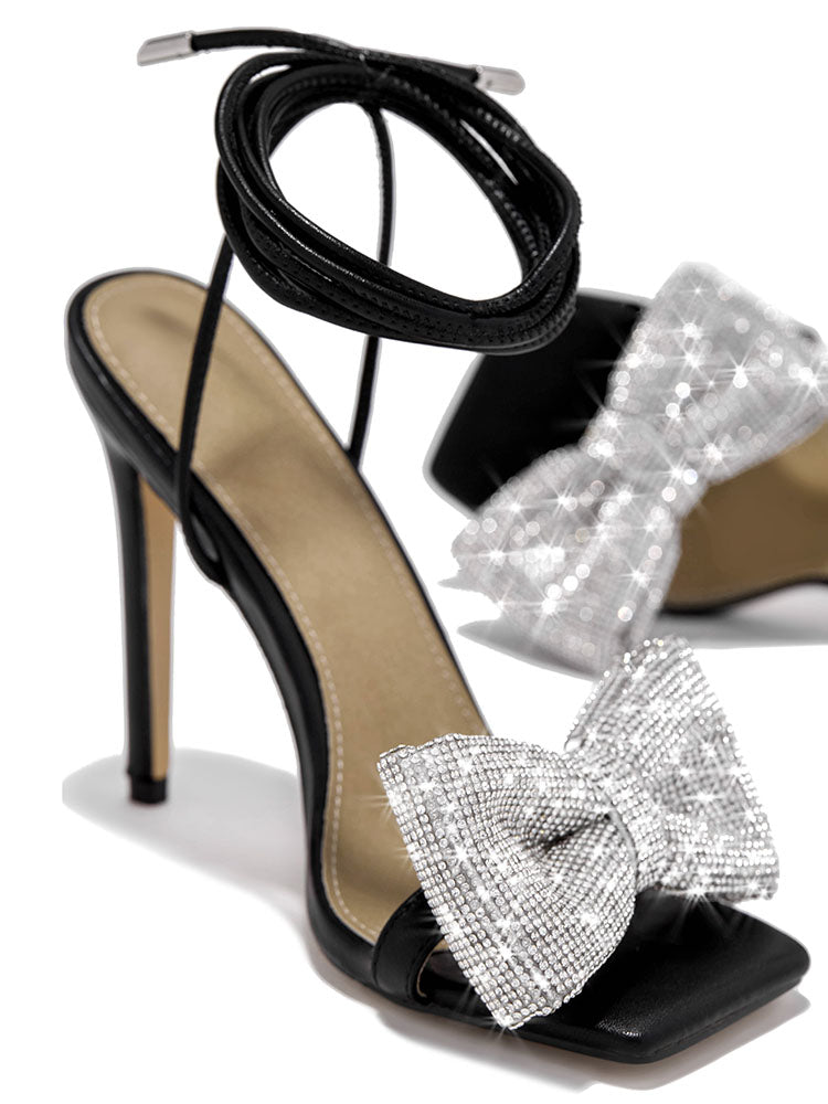 High Heels mit Schleife und Strasssteinen