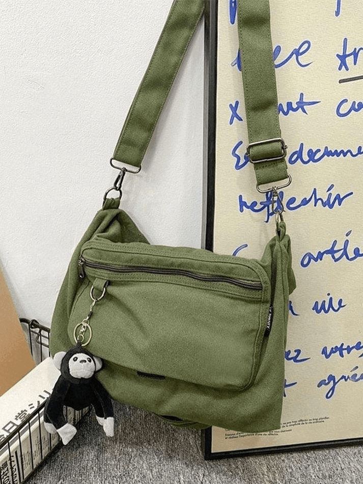 Bolso de hombro vintage con colgante de dibujos animados