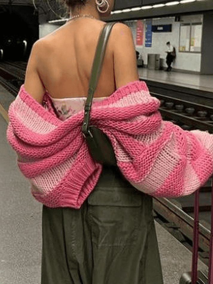 Pullover mit Rundhalsausschnitt und Streifen