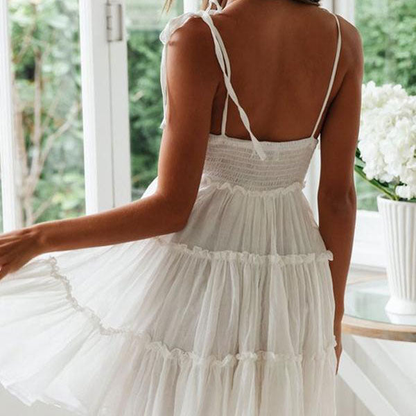 Süßes Sommerkleid mit U-Ausschnitt und Rüschen, Babydoll-Minikleid - Weiß
