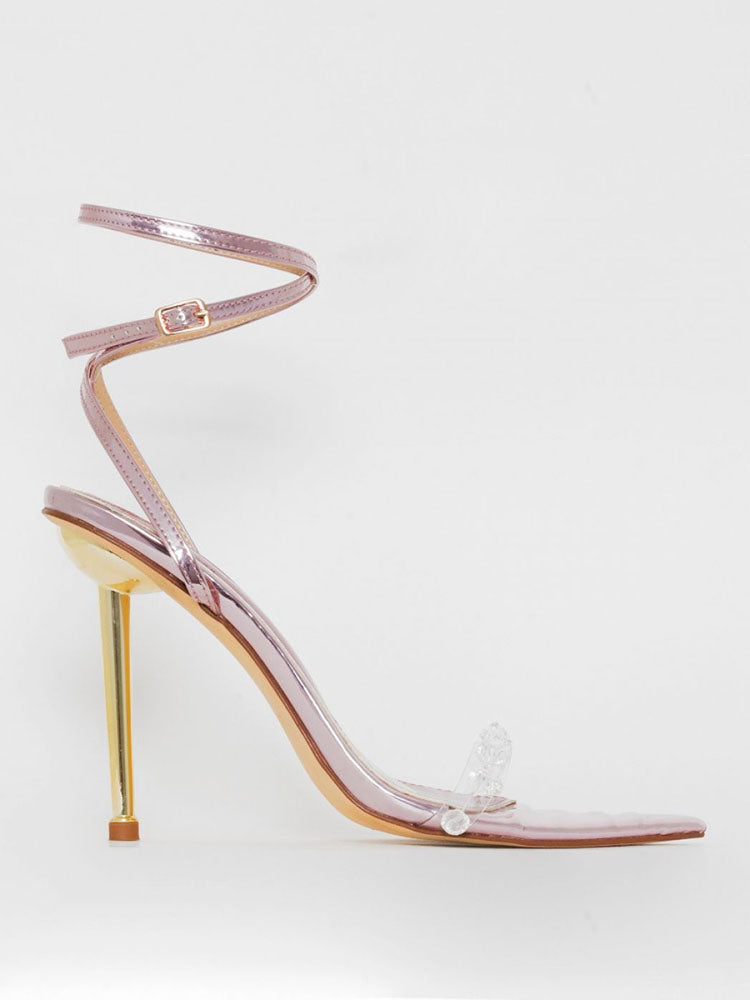 Transparente Stiletto-Absätze mit Schmucksteinen