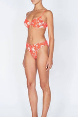 Lachsfarbene Bikinihose mit Blumenmuster und hoher Taille