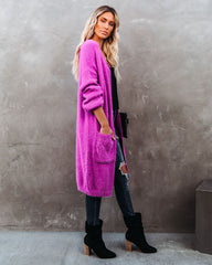 Glorious Flauschige Strickjacke mit Taschen - Magenta