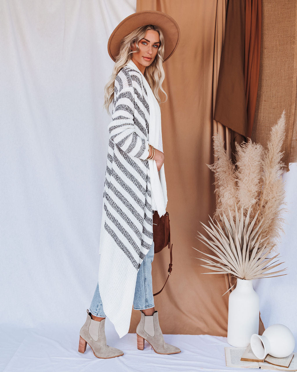 Helen gestreifte Strick-Drape-Cardigan – ENDGÜLTIGER VERKAUF
