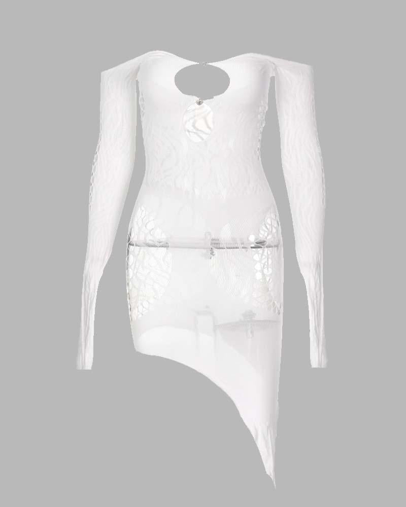 Coven Sisters – Schulterfreies Kleid mit Cut-outs