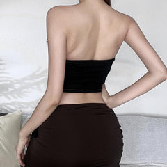 Rückenfreies Jeans-Tube-Top mit kontrastierender Knopfleiste und Ziertaschen