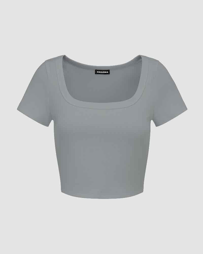 Camiseta corta con cuello redondo de Saldiac