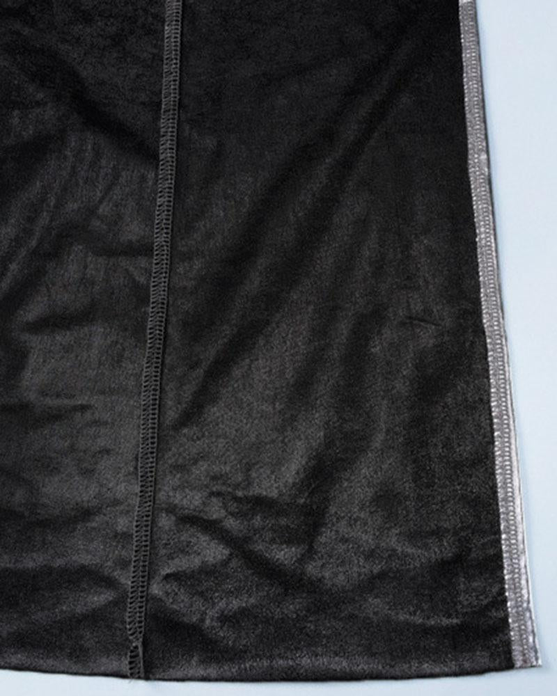 Abitha Kleid mit Cut-Outs und Schlitz
