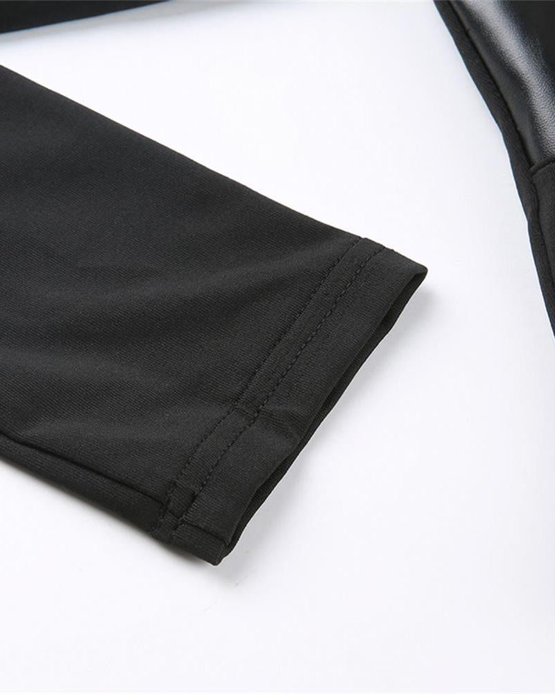 Kurzes Top mit Schnallen-Konsortium