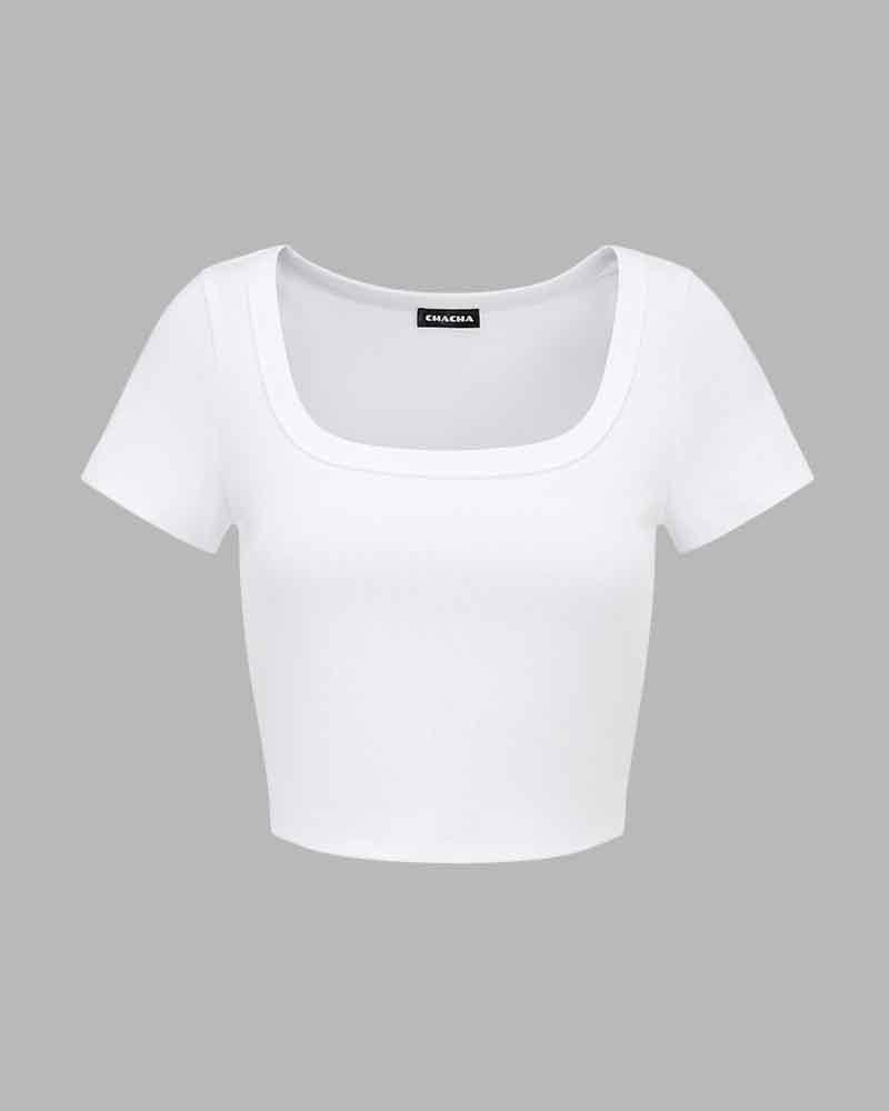 Camiseta corta con cuello redondo de Saldiac