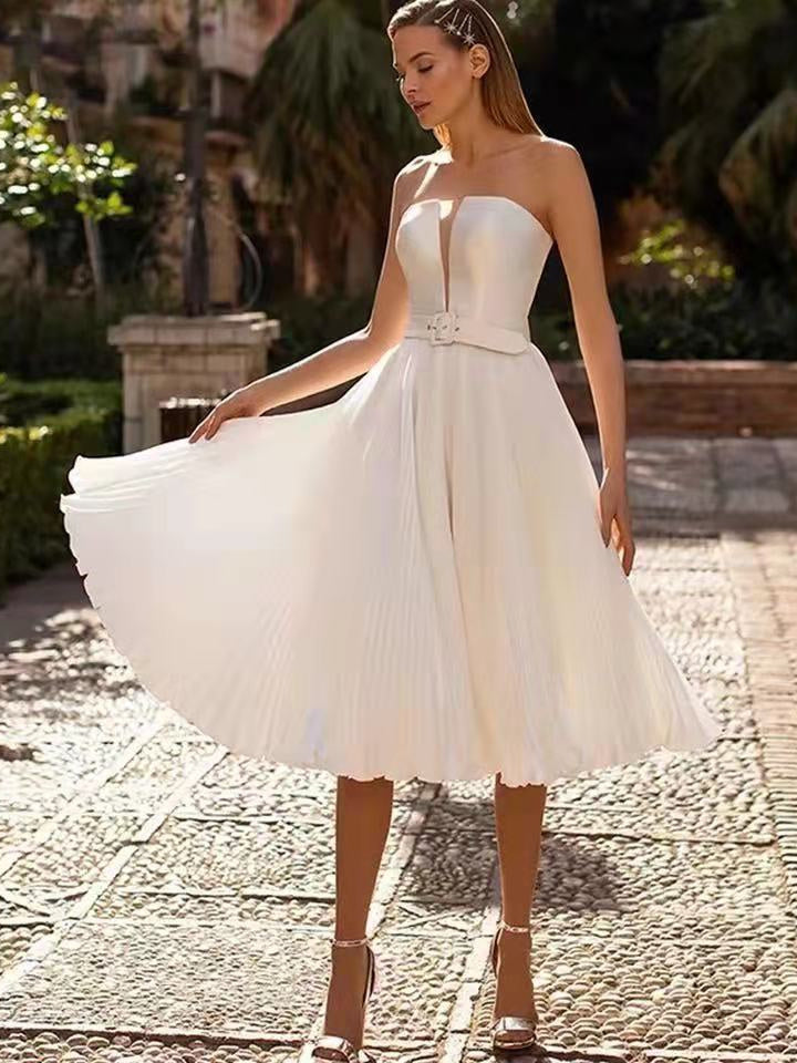 Schlichtes Bustier-Brautkleid
