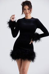 Minivestido de terciopelo negro