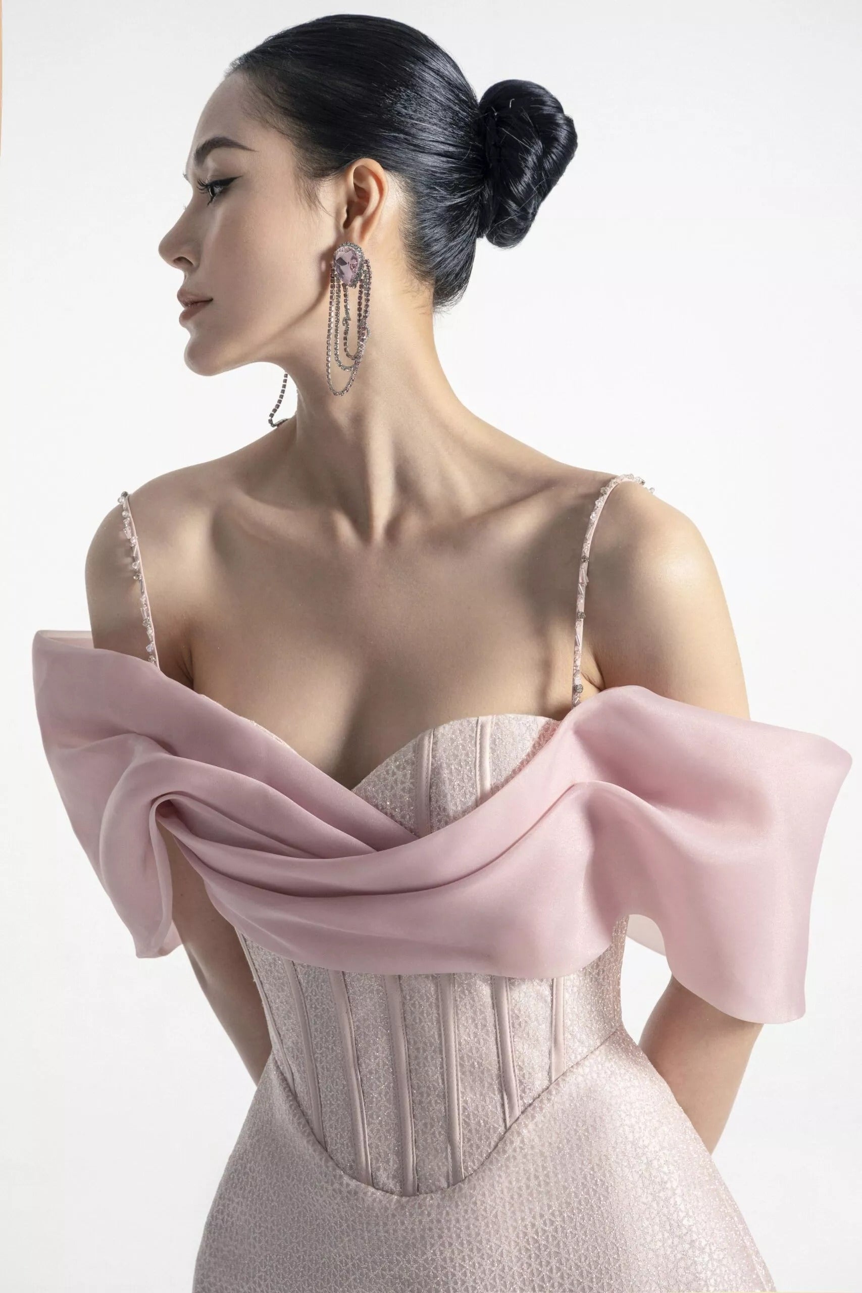 Minikleid mit Trägerkorsett in Rosa