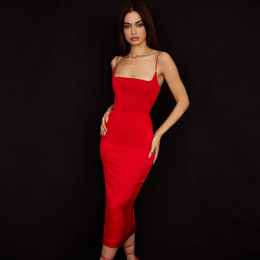 Vestido midi de satén con tirantes finos y escote cuadrado - Rojo