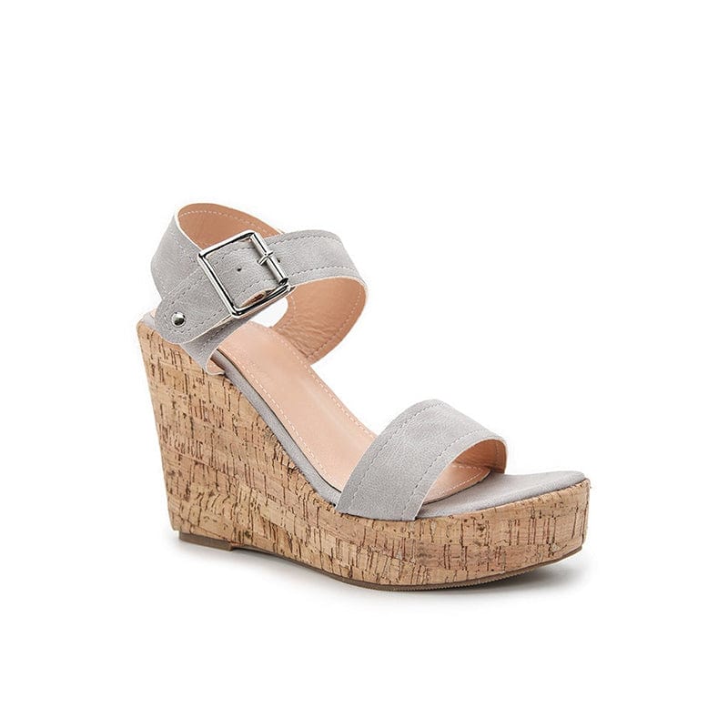 Plateausandalen mit Schnalle