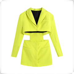 Blazerkleid mit ausgehöhlter Taille