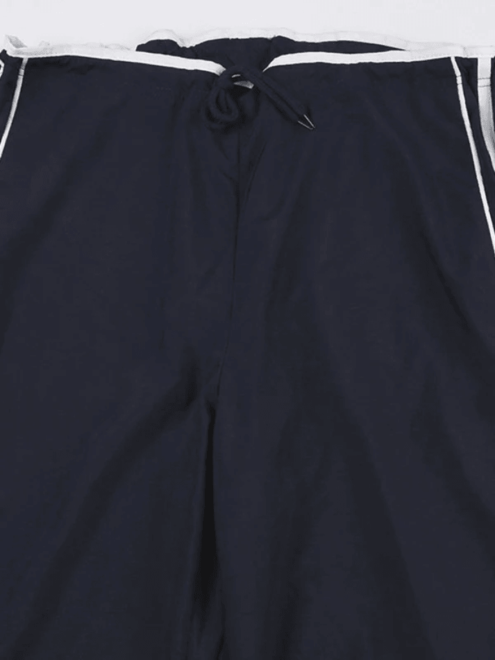 Street Ribbon Hose mit weitem Bein in Kontrastfarbe