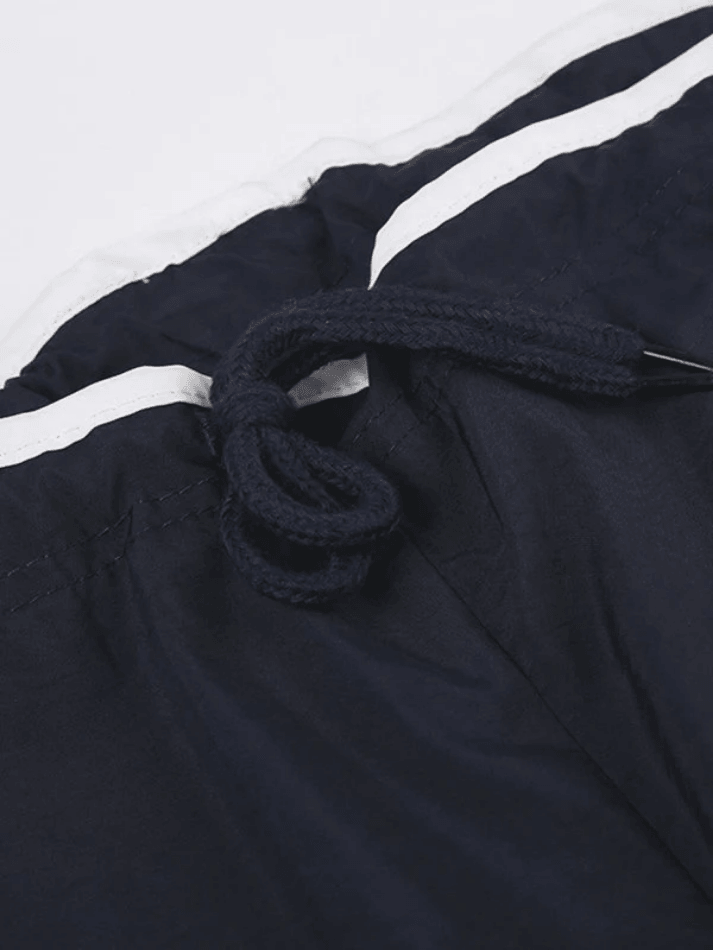 Street Ribbon Hose mit weitem Bein in Kontrastfarbe