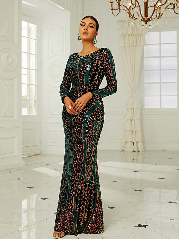 Temperamentvolles Abendkleid mit Rundhalsausschnitt und langen Ärmeln