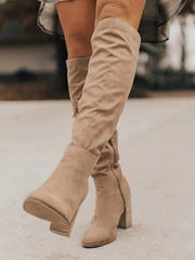 Botas de tacón grueso de ante sintético