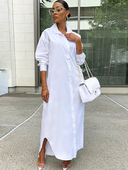 Langärmliges Hemdkleid mit Knopfleiste