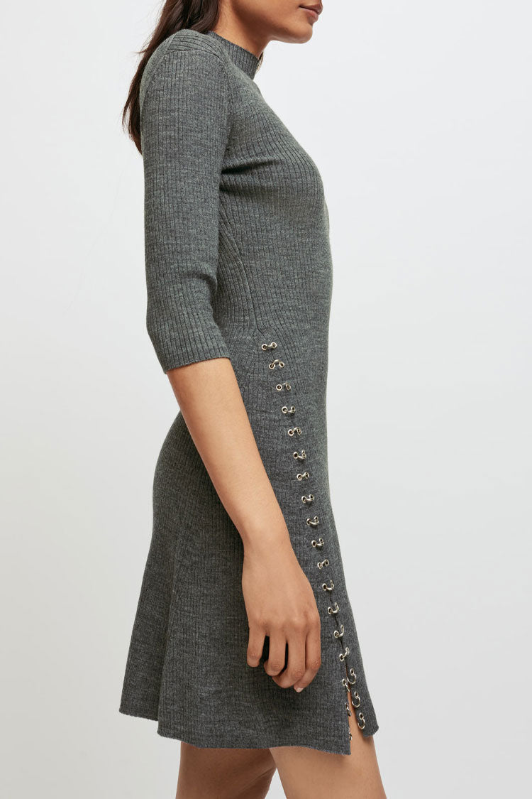 Unique Ring – Hochgeschlossenes Winter-Minikleid aus Kaschmirpullover – Grau