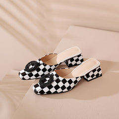 Diane – Handgemachte Pantoletten mit niedrigem Blockabsatz und Leopardenmuster