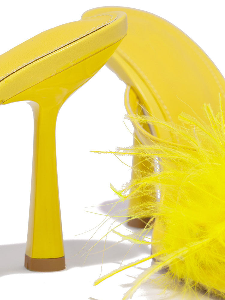 High Heel Pantoletten aus Federfell